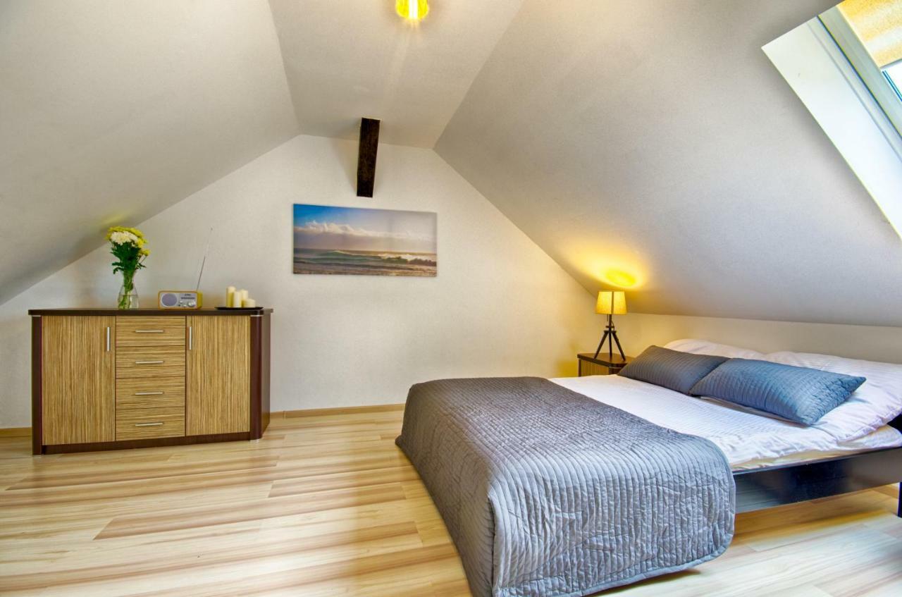 Apartamenty Pod Debem Vitte Exterior foto